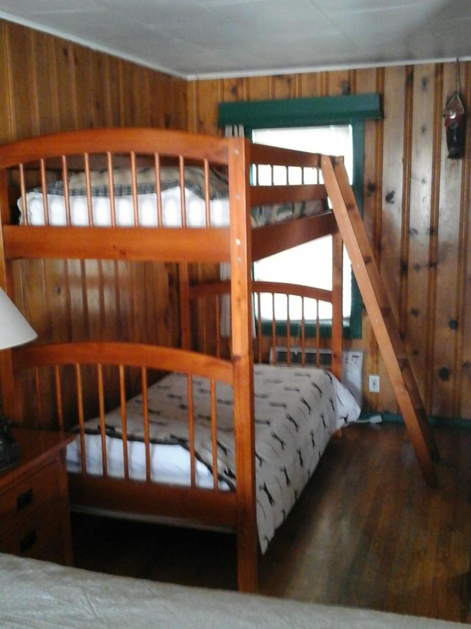 River Bend Motel Llc Spray Bagian luar foto